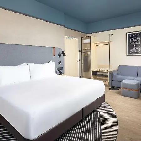 Hyatt Place Готель Руан