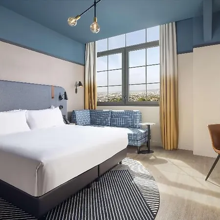 Hyatt Place Готель