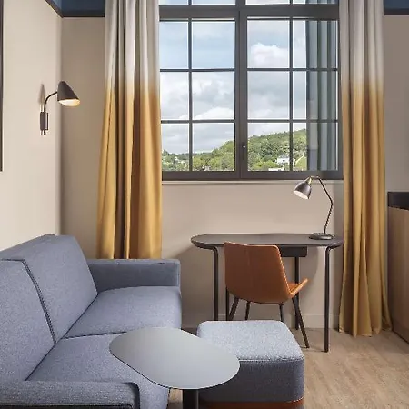 Hyatt Place Готель