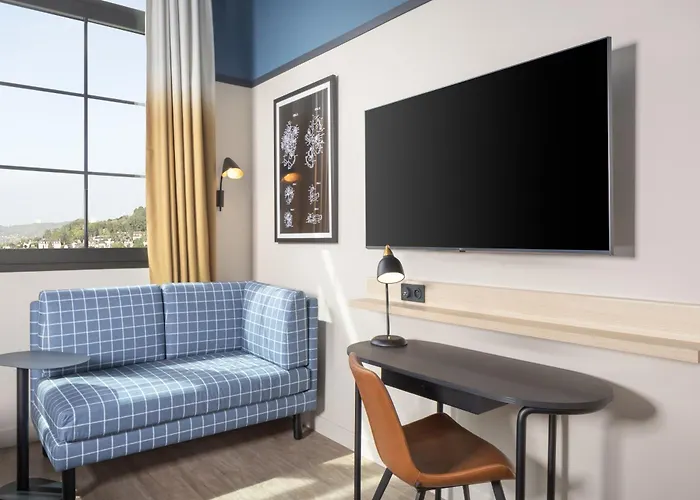 Hyatt Place Hotel 4*